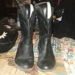 Black Cowboy Boots
